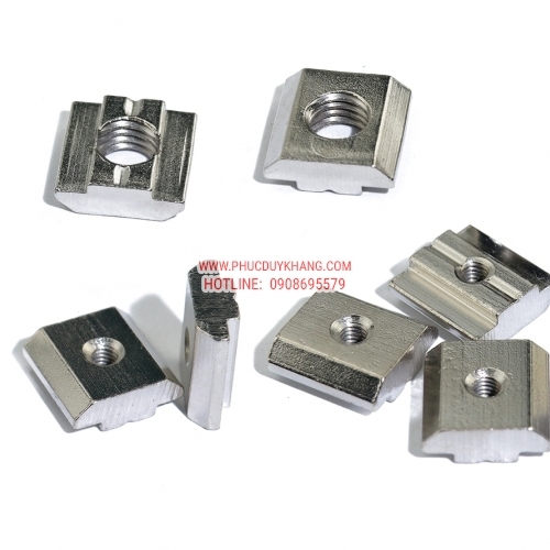 Con chạy ray nhôm